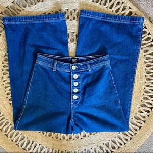 BDG WIDE LEG JEANS